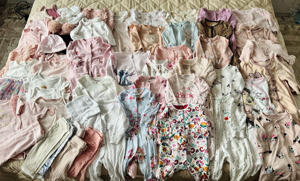 Набір речей на новонародженої дитини