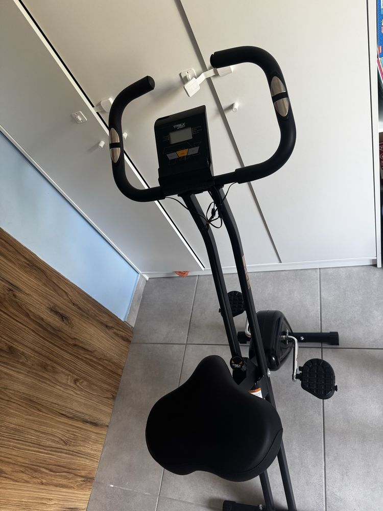 Rowerk stacjonarny składany