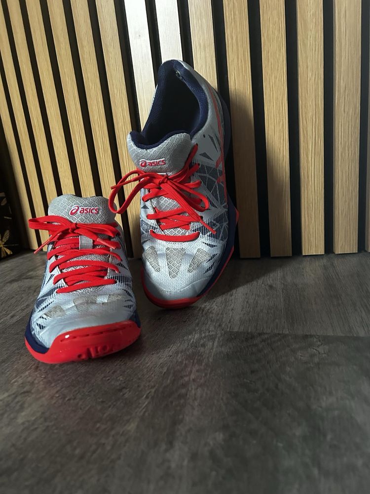 Halowki asics damskie