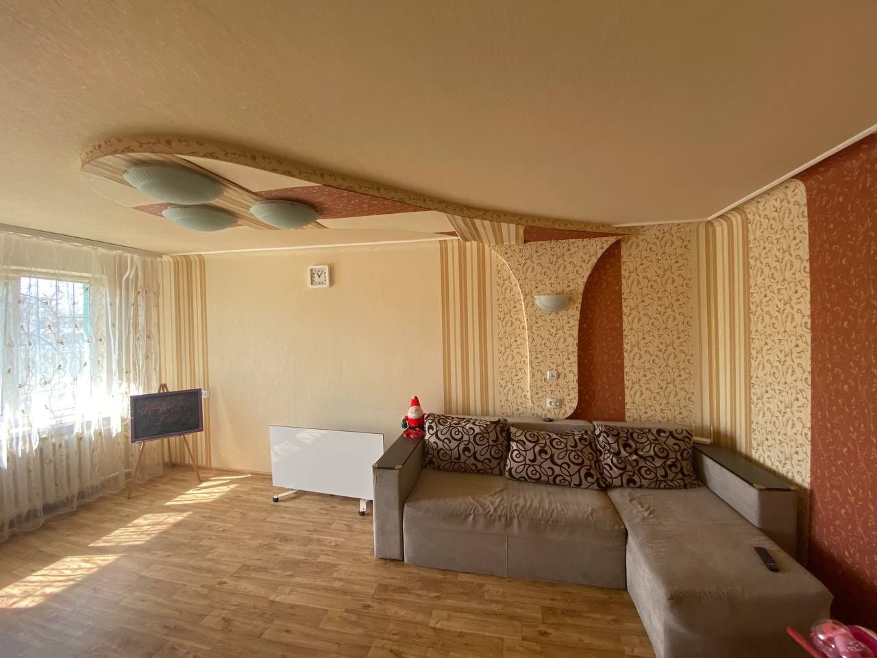 Продам3 комнатную квартиру с ремонтом ж/м Приднепровск