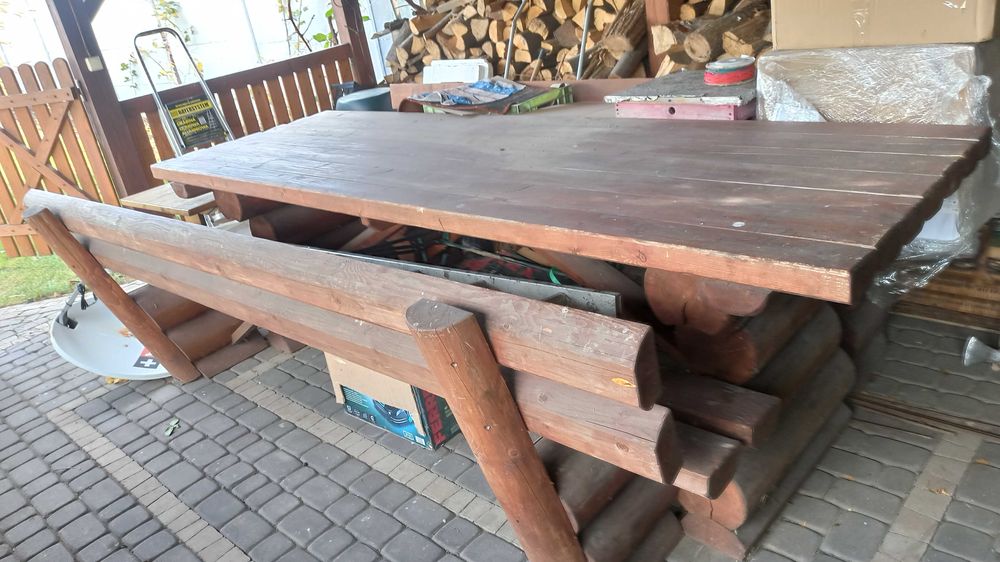 Sprzedam stol do ogrodu z bali i2 lawki