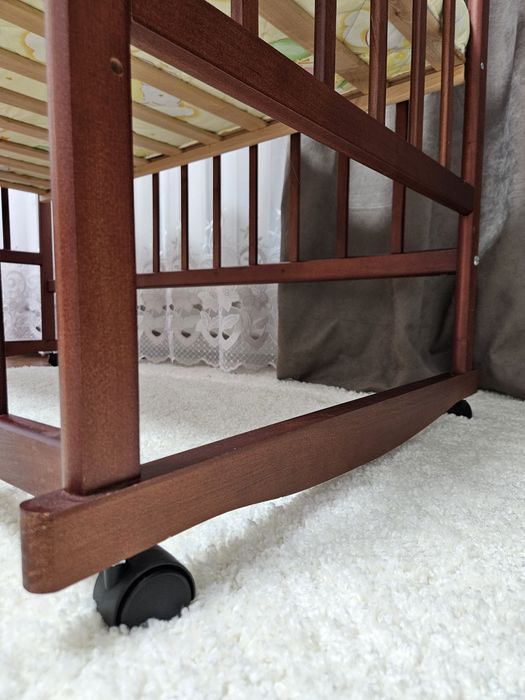 Дитяче ліжко-колиска (гойдалка) з матрацом