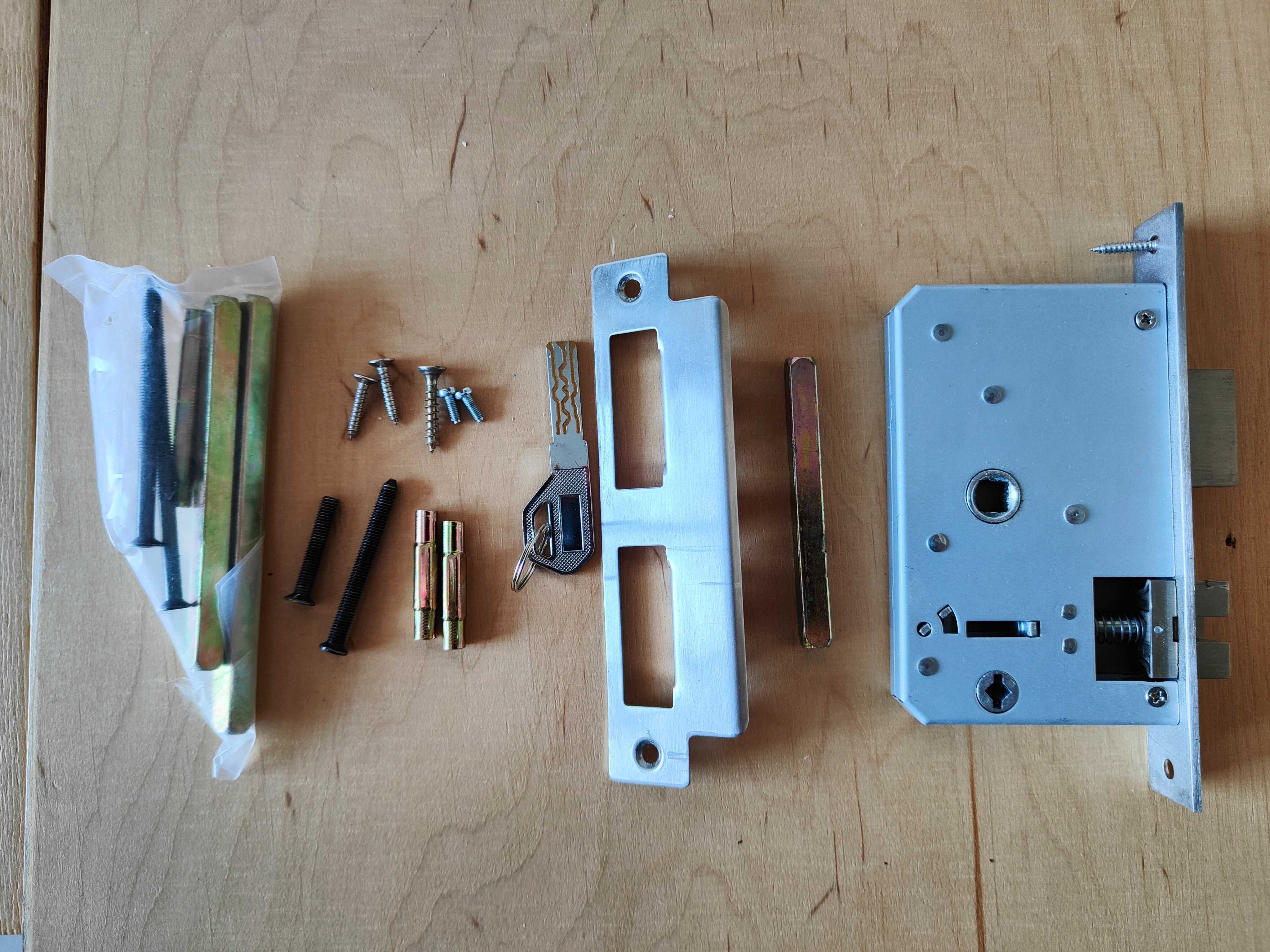 Intelignetna klamka Smartlock Tuya WiFi NFC E202