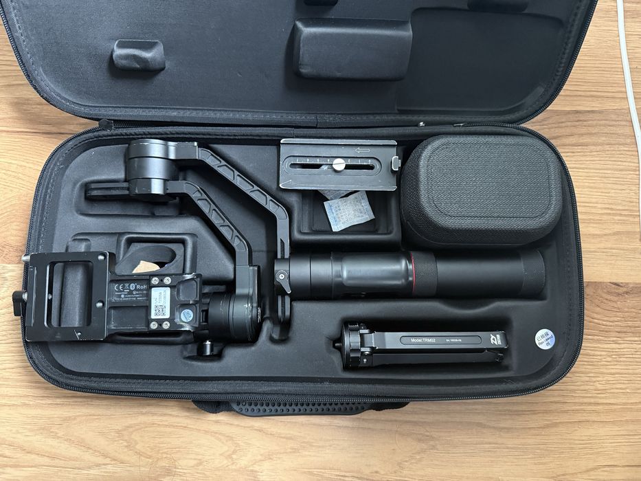 Gimbal, stabilizator Zhiyun crane 2 zestaw