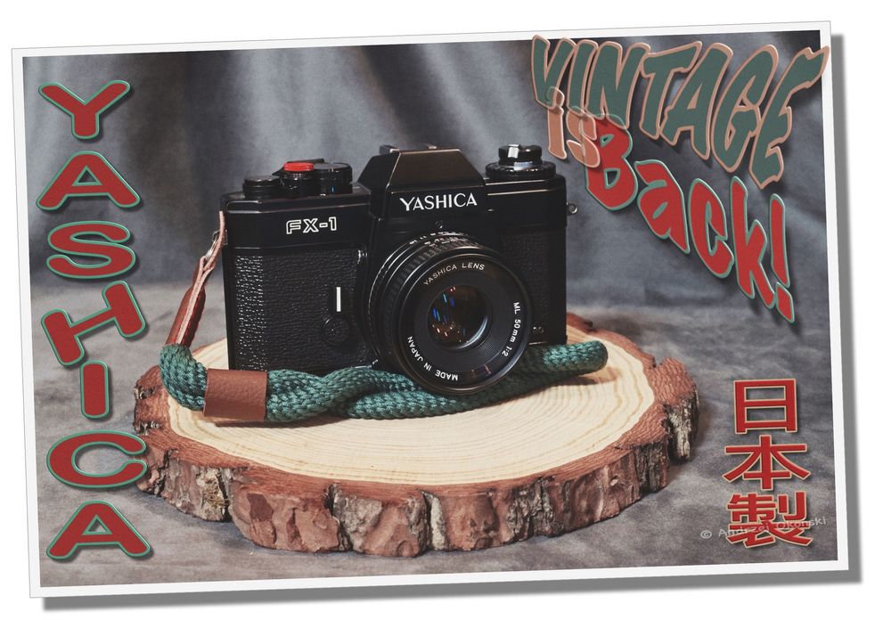 Zestaw analogowy YASHICA plus pasek, przycisk i baterie.