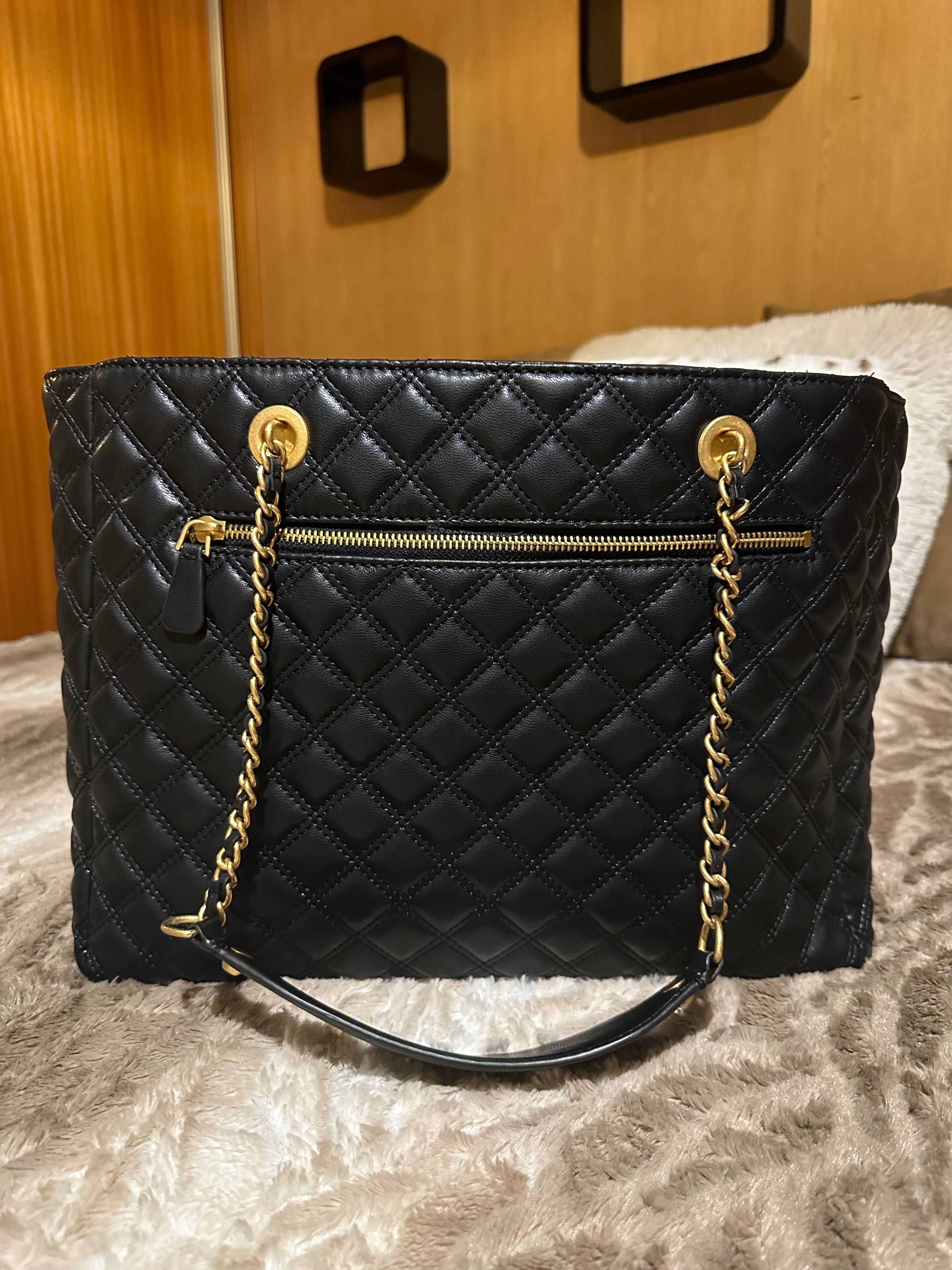 Bolsa da GUESS com etiqueta