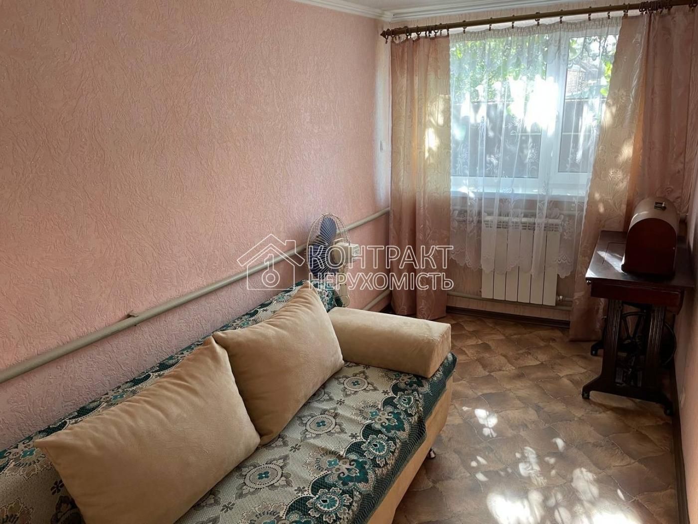 Продается частный дом в районе мю Индустриальная, ул. Затишнянська