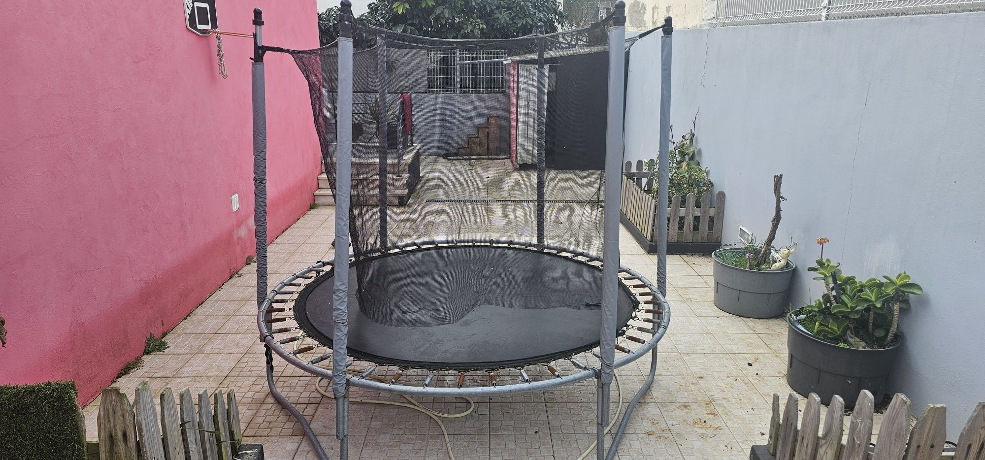 Vendo trampolim area 2.30m