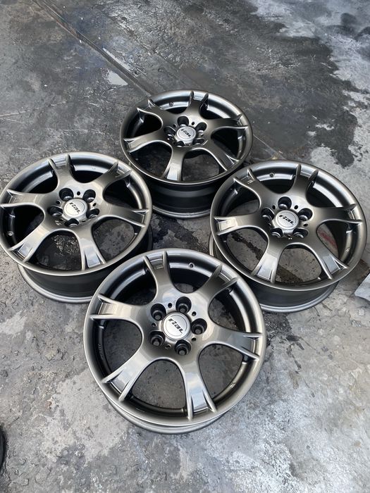 Диски-титани 16 5 114 3 ЕТ-45 6,5j