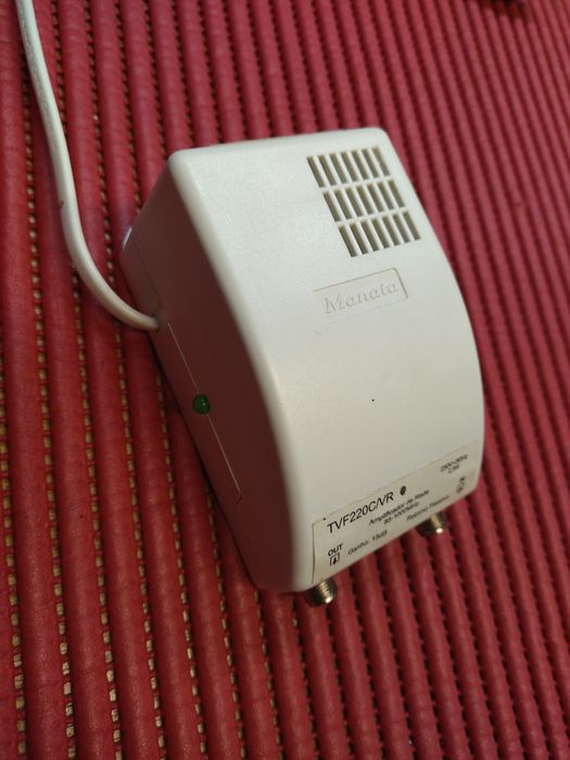 Amplificador de sinal TV interior MANATA