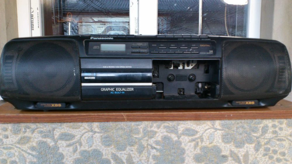 Panasonic RX-FT600.рабочий,б\у. Сингапур.