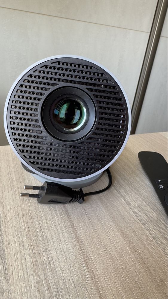 Projektor z internetem