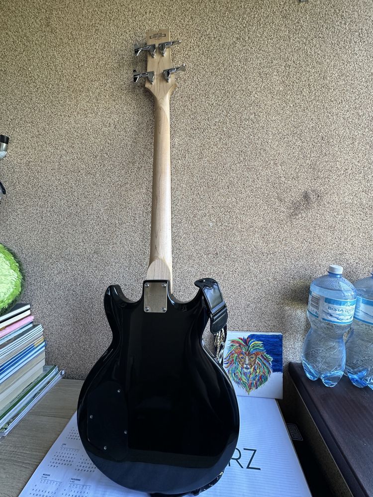 Продам бас гітару Ibanez Gio Soundgear GAXB150