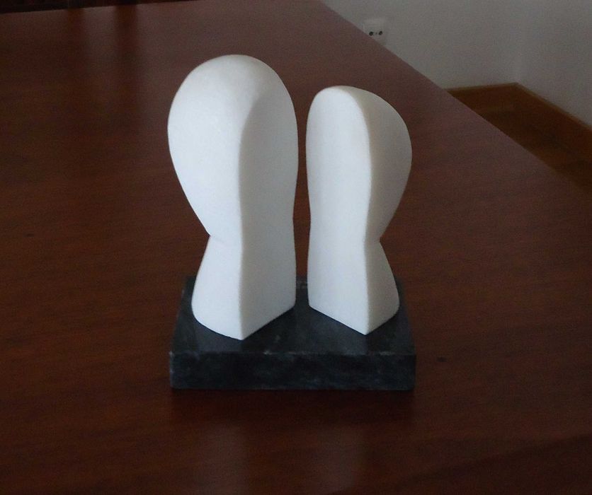 Escultura em pedra e mármore  (Ricardo Gigante)