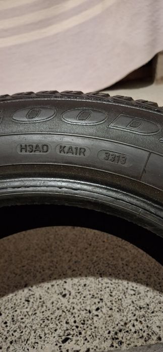 Продам зимнюю резину R15