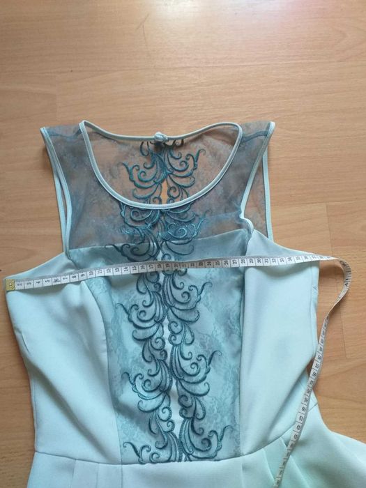 Błękitna sukienka Vissavi