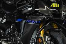 Yamaha R  R1M