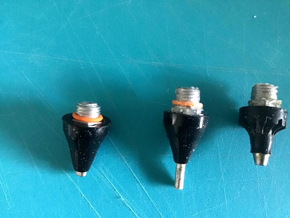 Caixa e pontas para pistola de cola