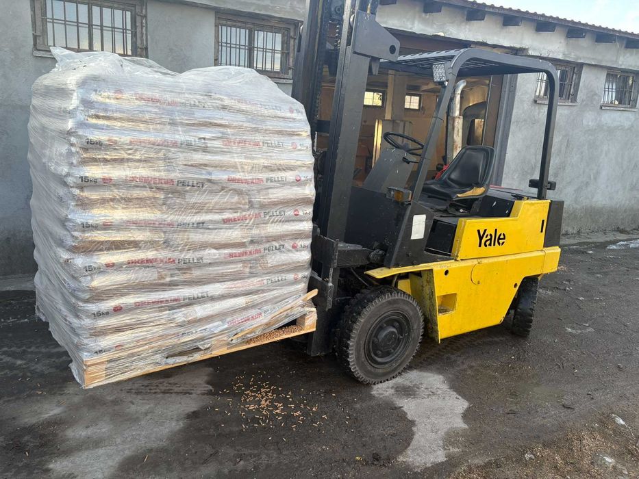 Wozek widlowy diesel