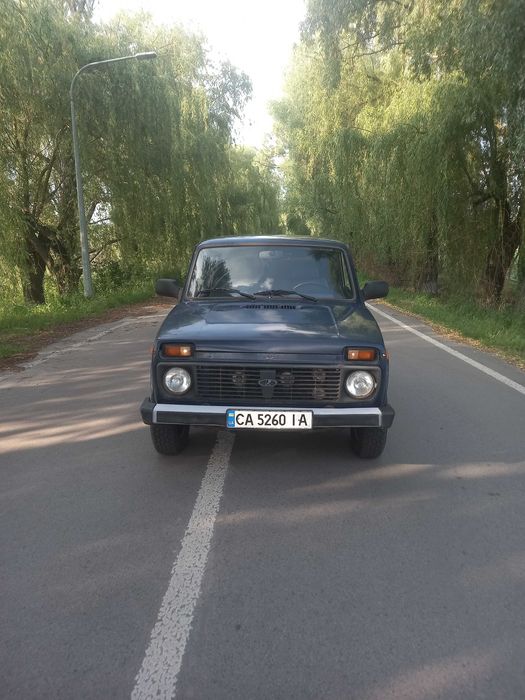 ТОРГ. Фаркоп. Нива 2009 року. Інжекторна. Гідро усілітель руля.