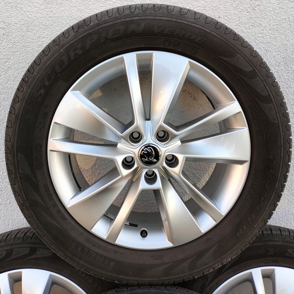 Felgi z oponami Skoda Kodiaq 7x18 ET 43 5x112 235/55R18