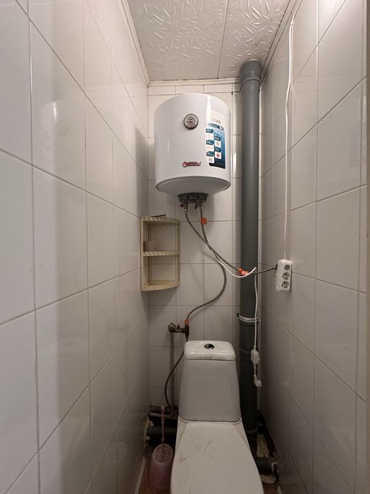 Велика 1к. 42м, на 2/9, гарна ціна.