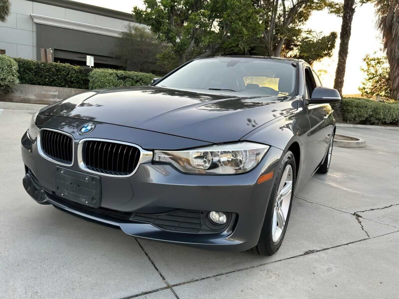 2014 BMW 3 Series 320i