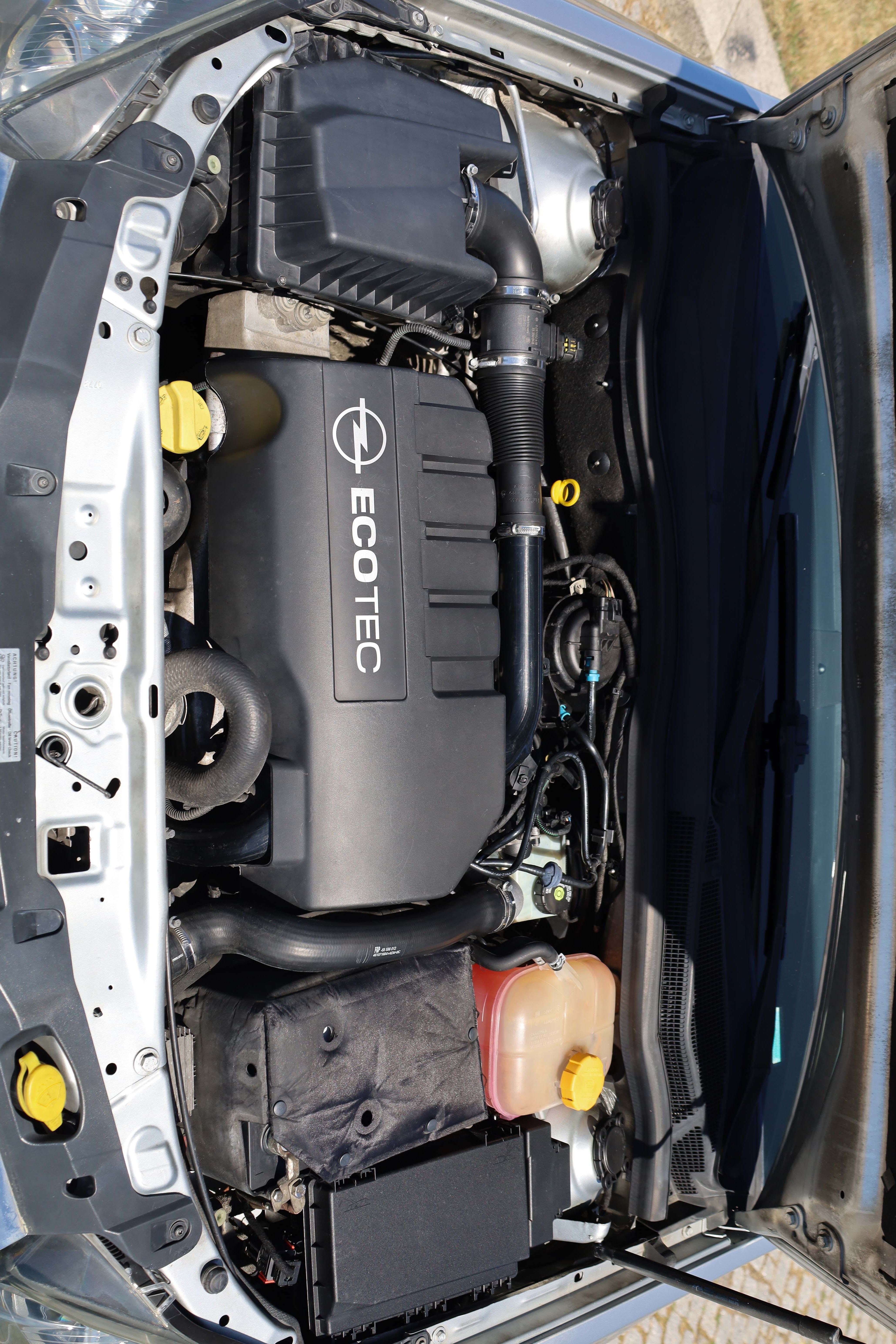 Opel astra 1.3 cdti - Desde 60€ /mês