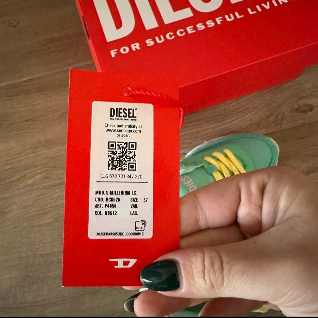 Кросівки оригінальні Diesel 37