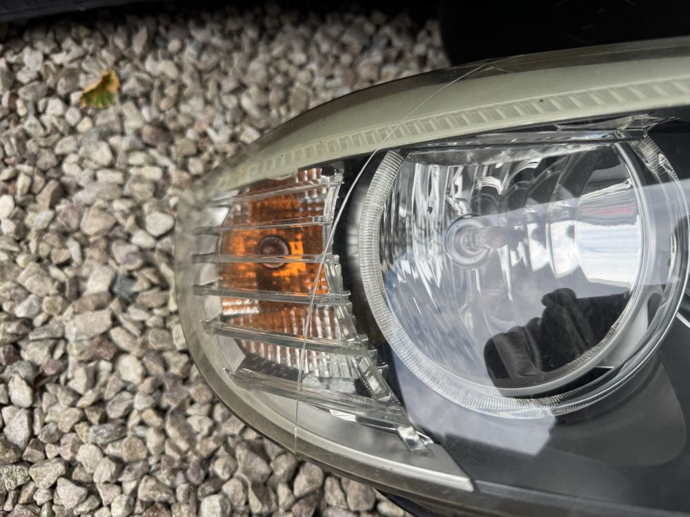 Lampa Reflektor prawa BMW E90 E91 LIFT LCI H7 PRAWY RINGI