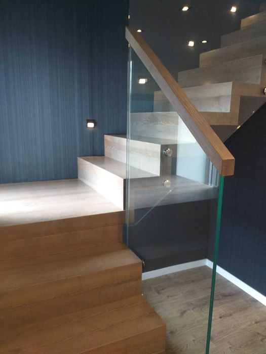 Schody drewniane Śląskie Małopolskie Producent PROJEKT Montaż