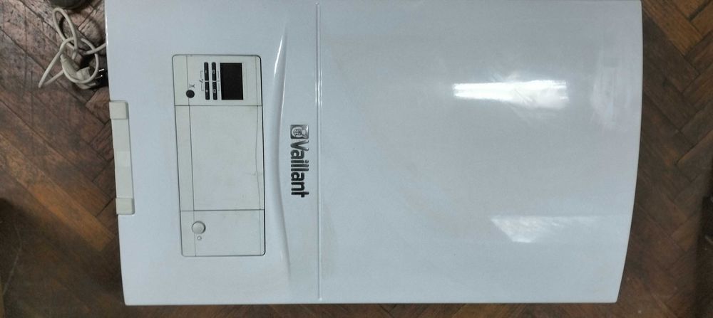 Газовый котёл турбо-конденсационный Vaillant T9 24 kWt  б/у