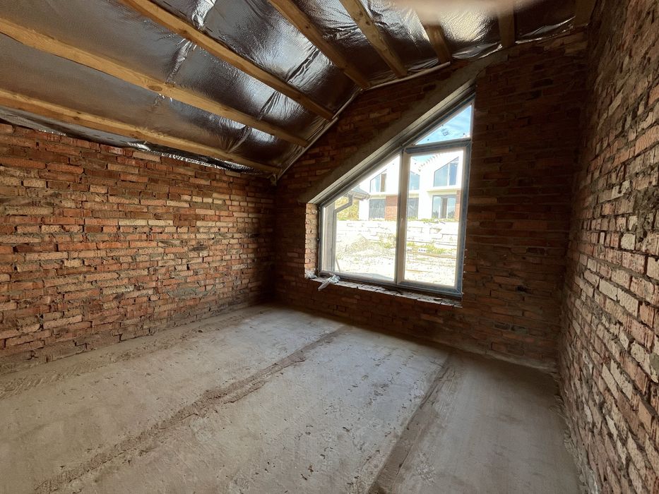 Котеджне містечко над Бугом, Продаж таунхаусу.