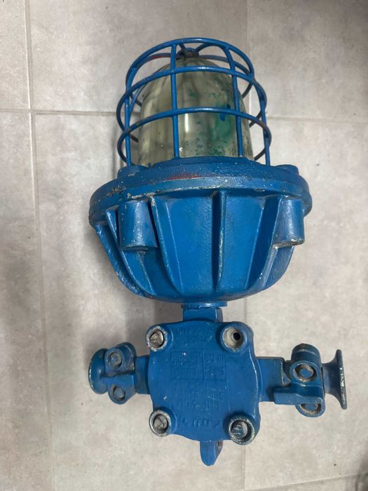 Lampa przemysłowa Wilkasy OMP 200