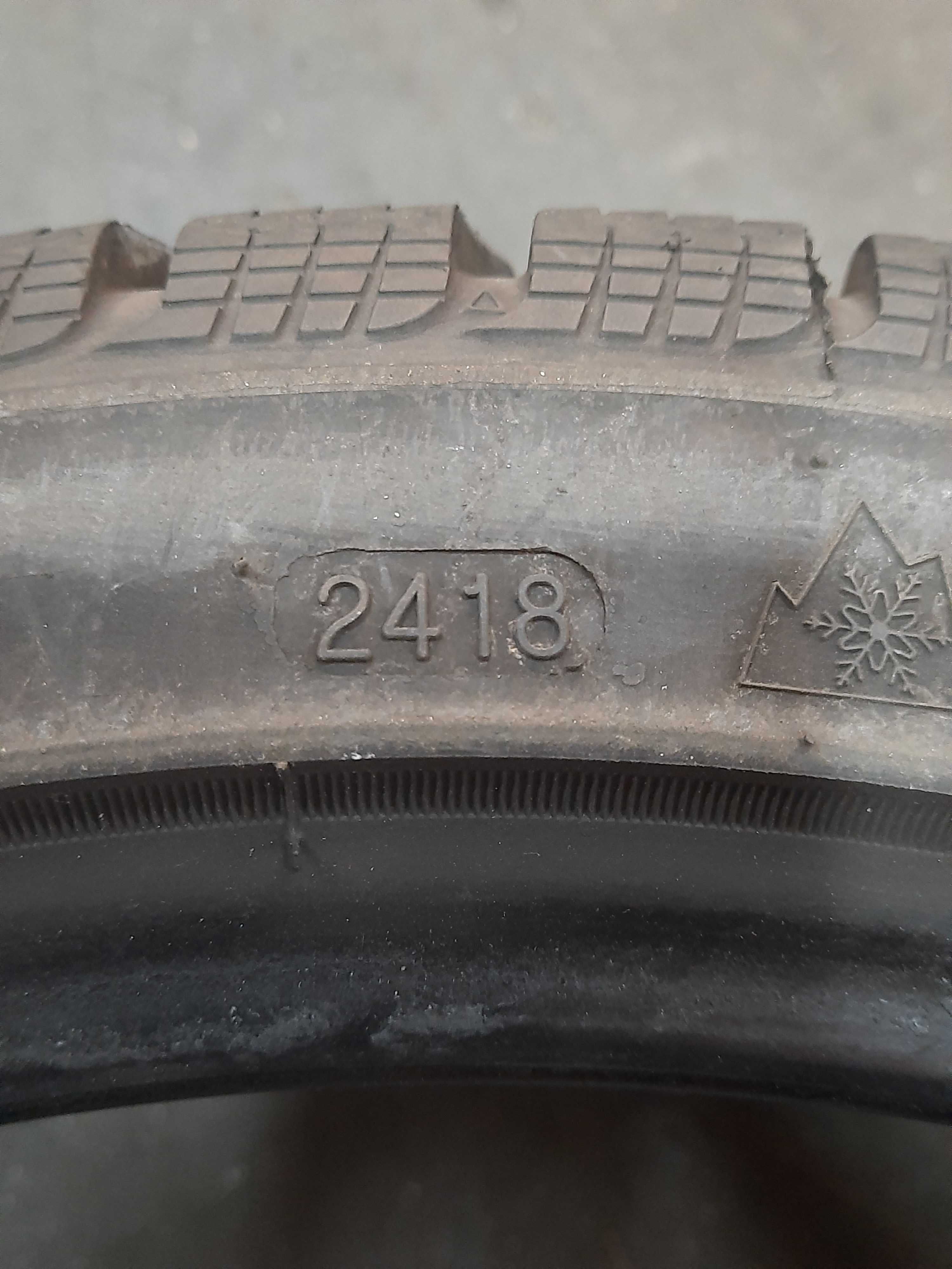 Opona 225/40R18 92V Goodride SW 608 Snowmaster