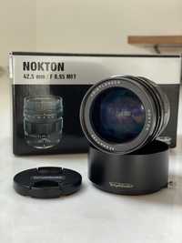 NOKTON voightlander 42.5m F 0.95 objectiva