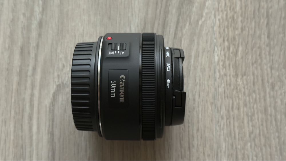 Canon EF 50mm f/1.8 STM