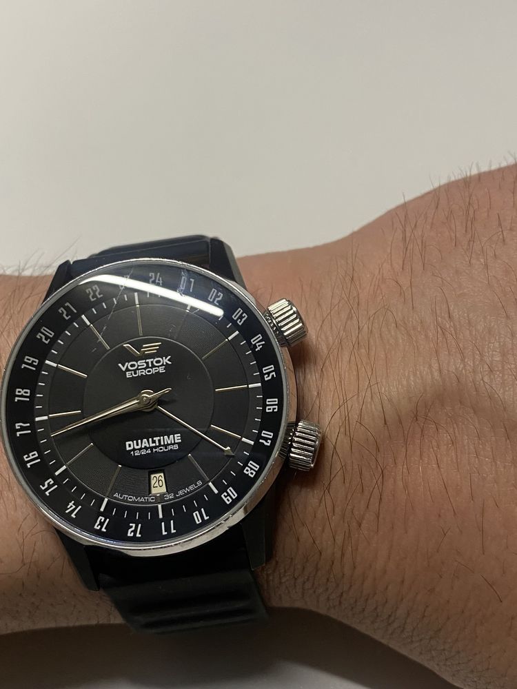 Relógio Vostok GMT