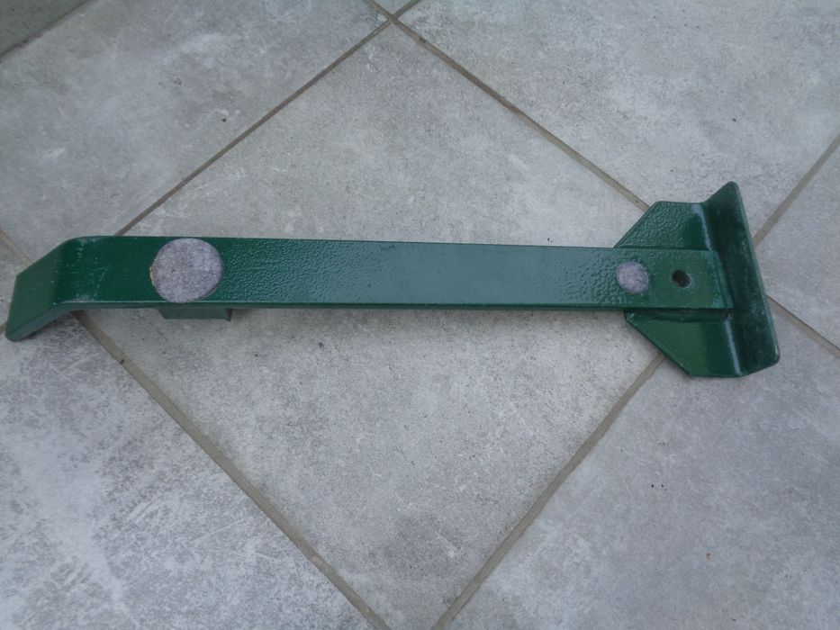 Dobijak metalowy do paneli podłogowych, parkietu dł.44 cm
