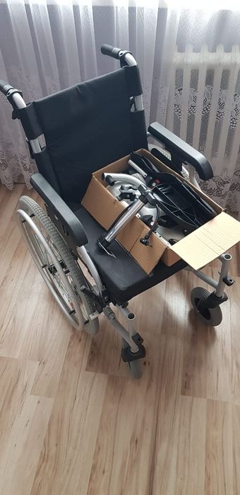 Wózek inwalidzki aluminiowyArmedical model AR-350