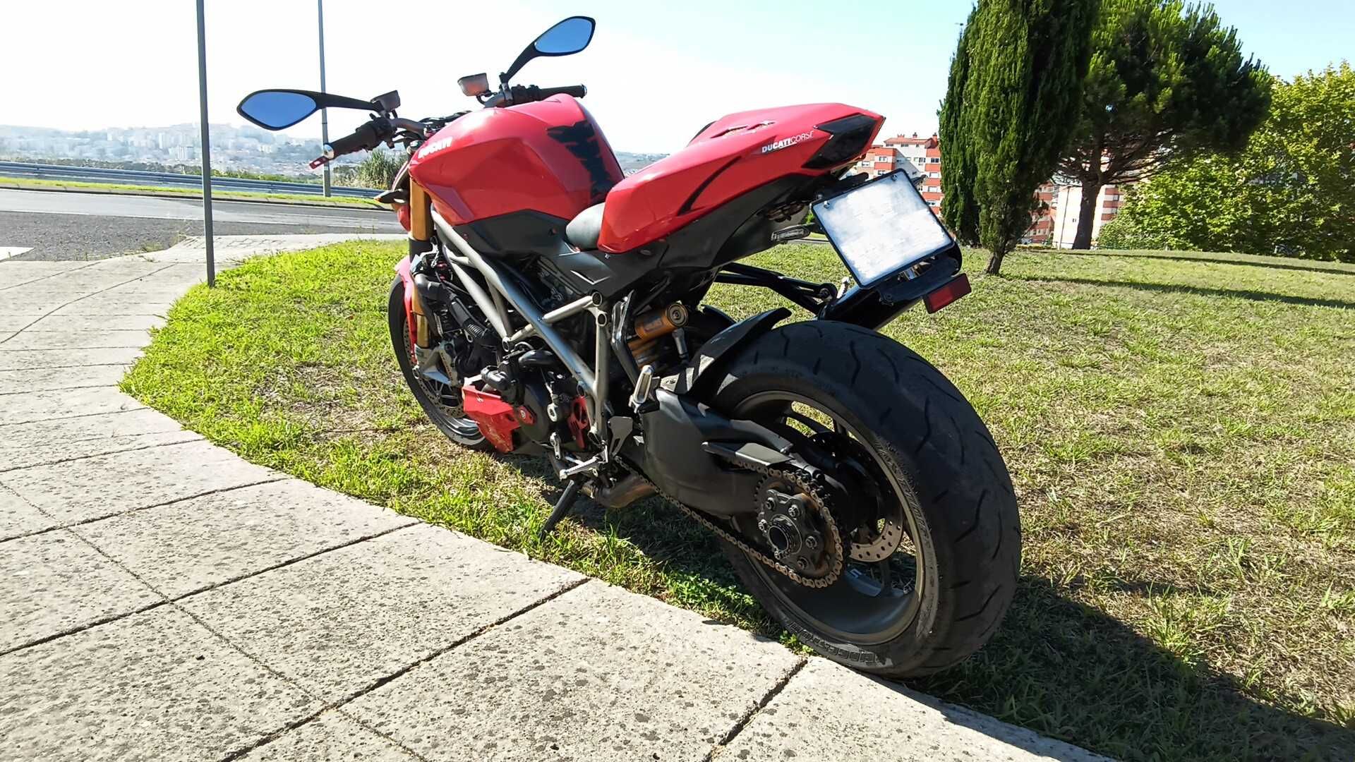 Ducati Street Fighter 1098