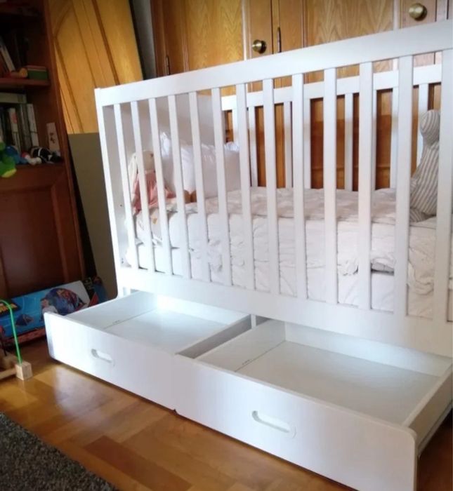 Berço que converte em Cama