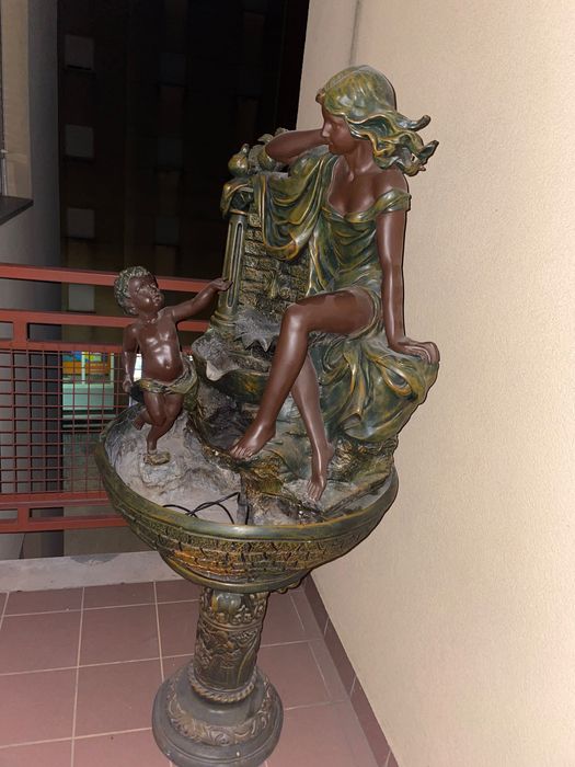 Fonte de água decorativa