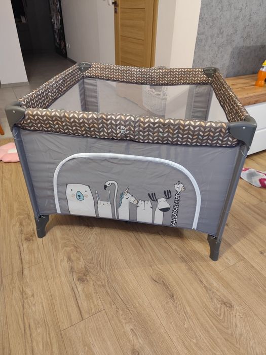 Łóżeczko turystyczne Lionelo