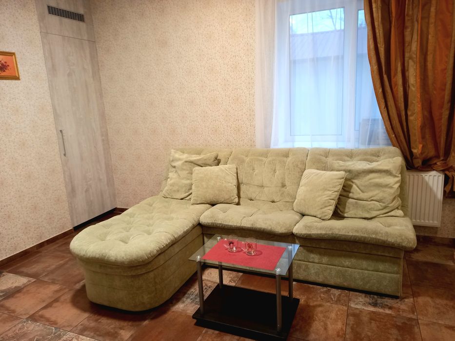 Комфортні апартаменти в центрі Стефані, автономне опаленя