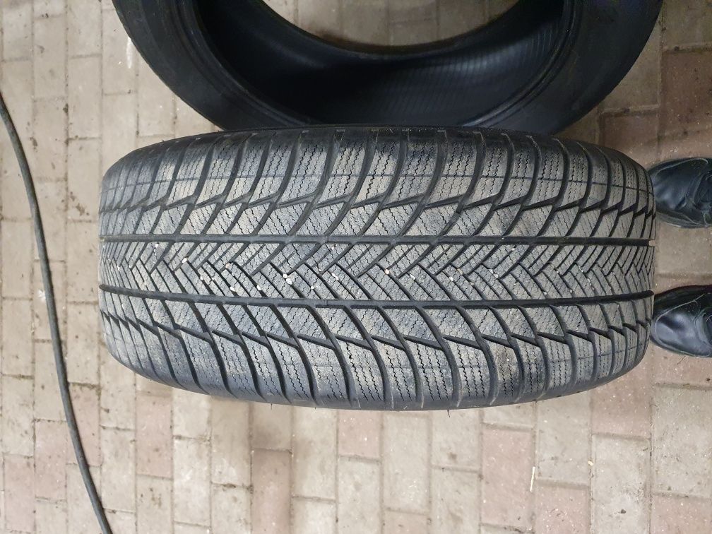 Opony 235/50 R19 zimowe