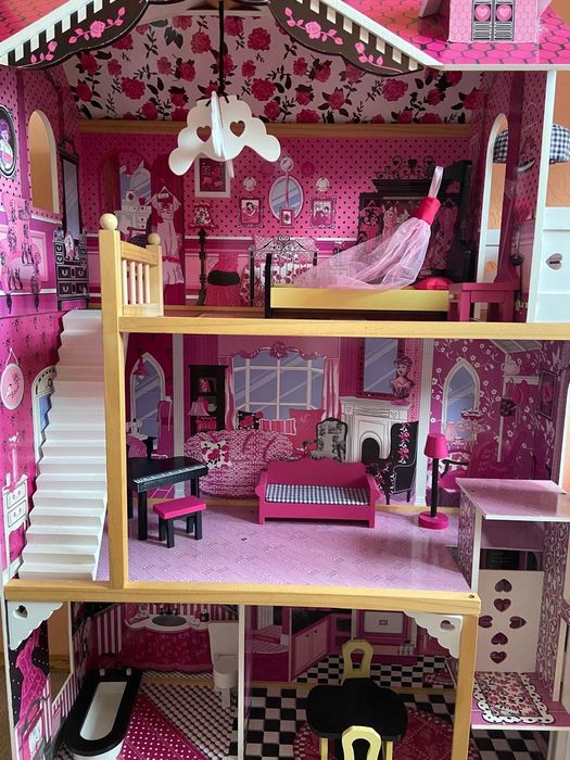 Drewniany domek dla lalek KidKraft Amelia