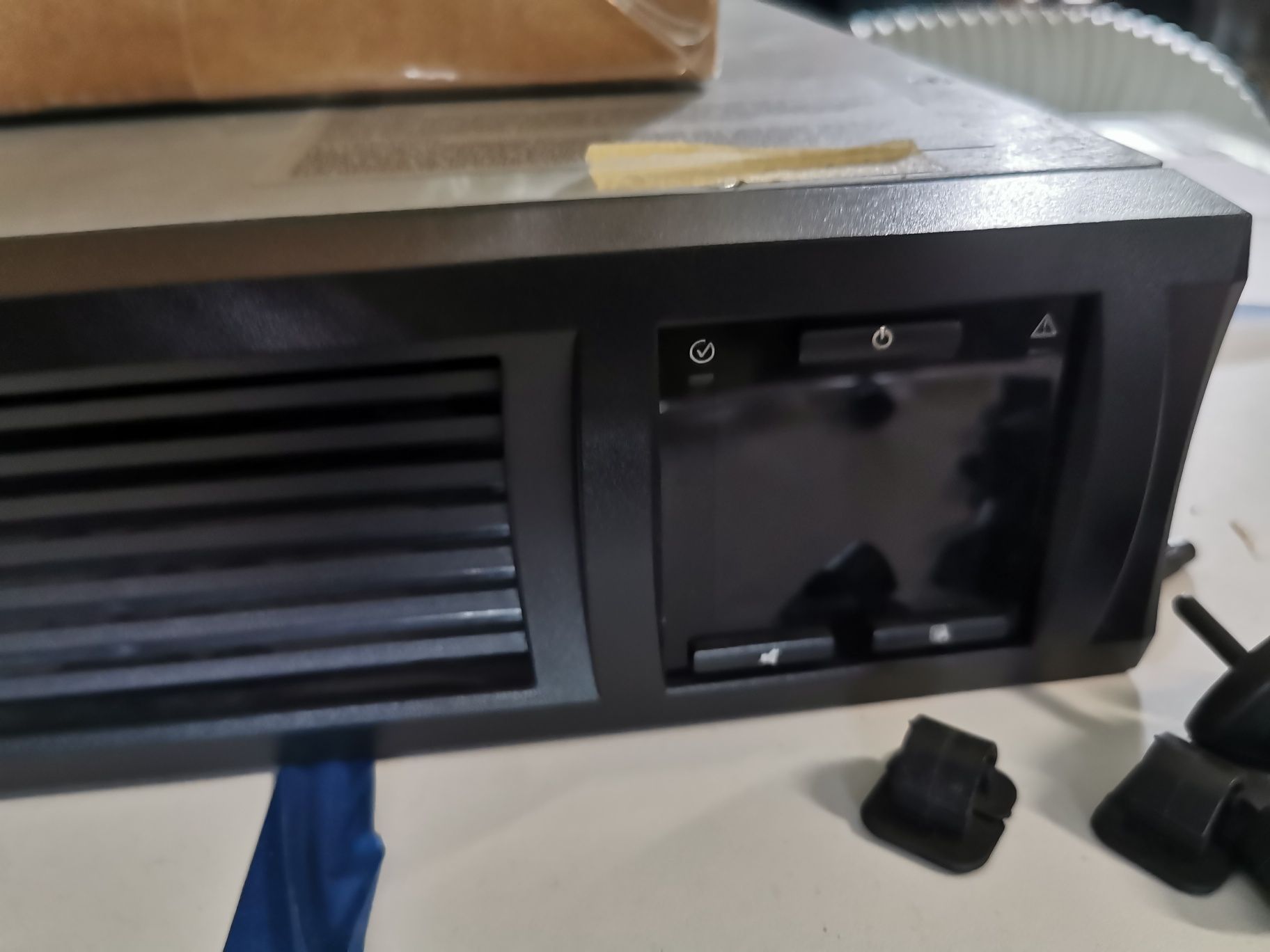 Apc ups smart c1000