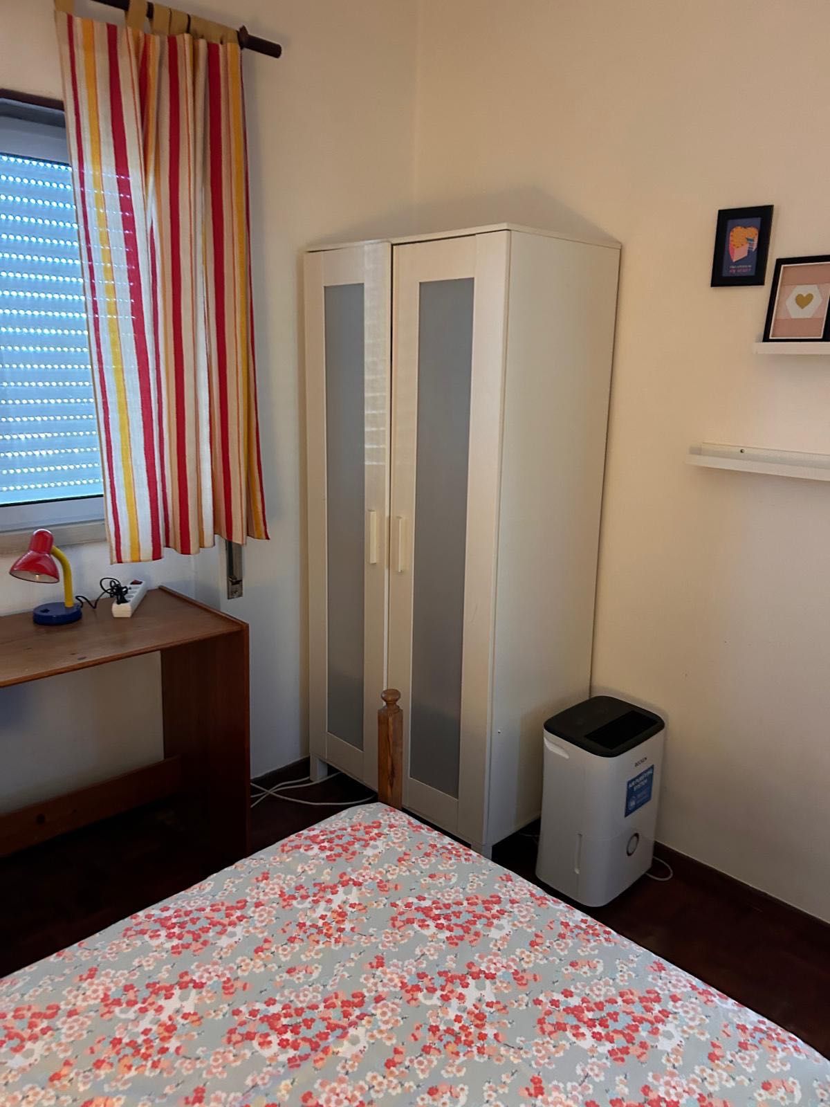 Quarto a estudante bairro dos Capuchos