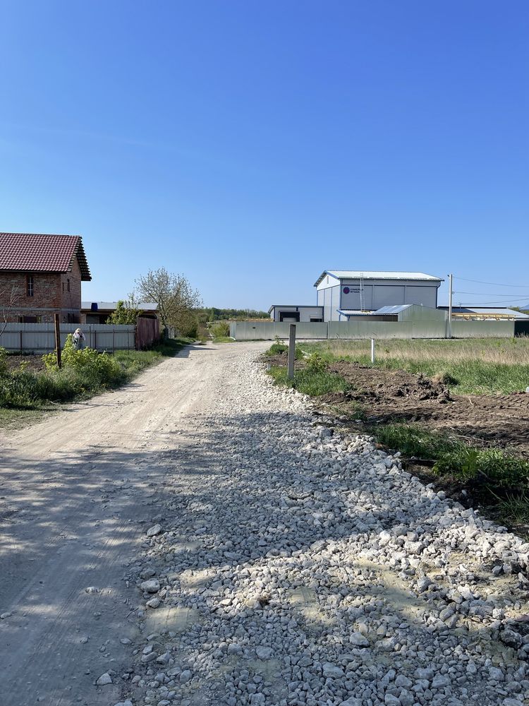 Продаж земельної ділянки в с. Романівка